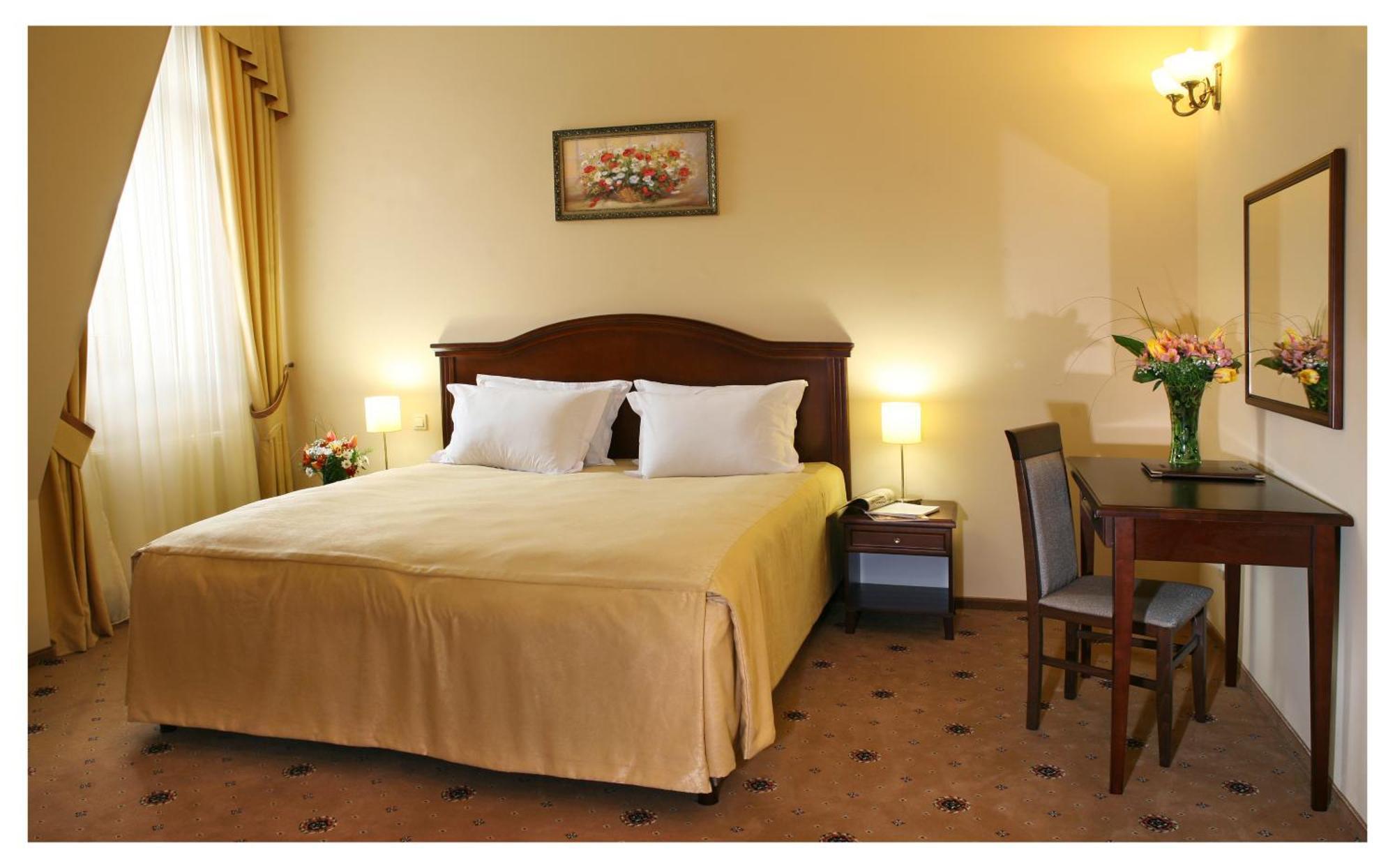 Grand Hotel Pylypets Pilipets Zimmer foto